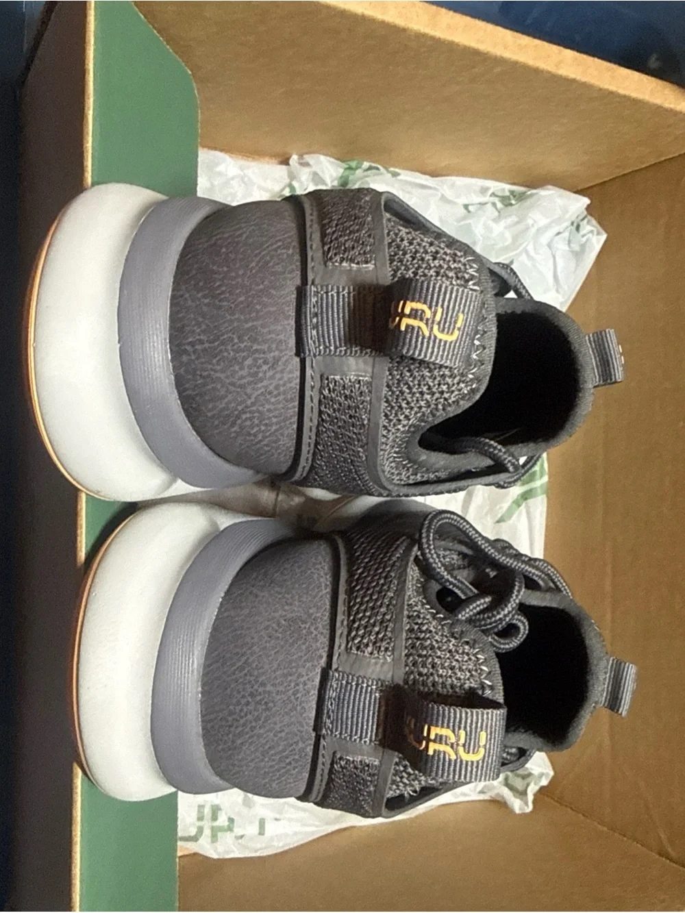 KURU atom  WP women’s Gray Knit Athletic Sneakers with Yellow Accents